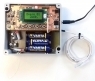 Elektronický otvárač kurníku so záložným zdrojom bez padacích dvierok
